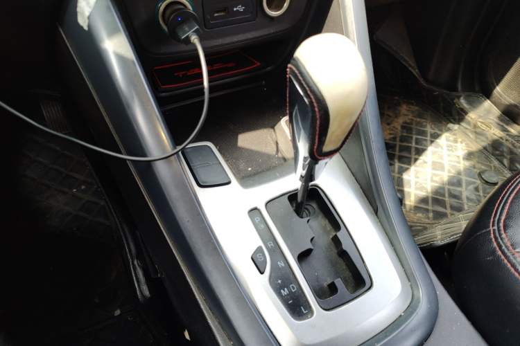 Used Chery Tiggo 5 2015 2.0L CVT Jiayue Edition Gear Lever