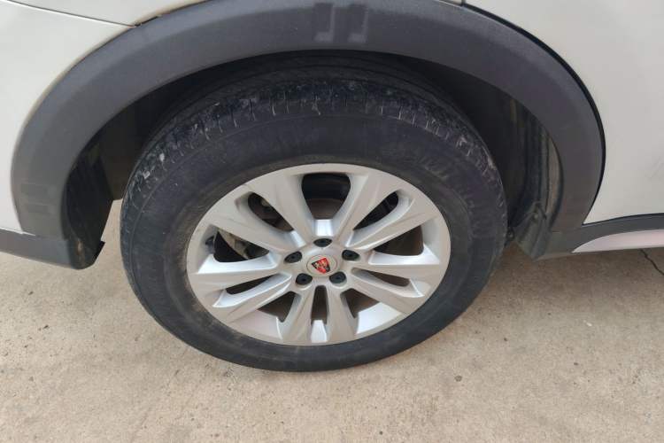 Used Roewe RX5 2018 20T Two-Wheel Drive Automatic Internet Smart Edition