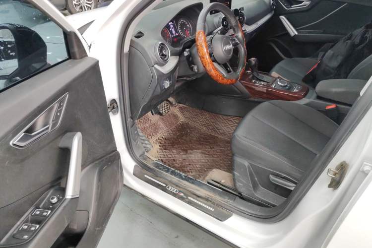 Used Audi Q2L 2021 35 TFSI Progressive Dynamic Edition