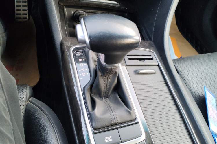 Used Kia K5 2016 1.6T Automatic LUX
