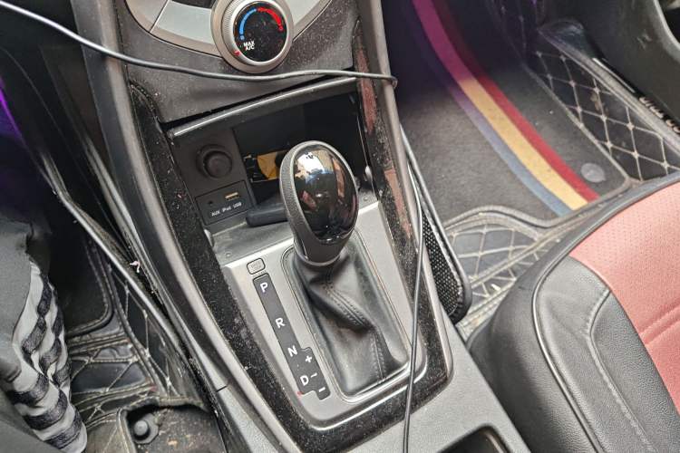 Used Hyundai Elantra (5th Generation / Langdong) 2016 1.6L Automatic Prestige Model Gear Lever