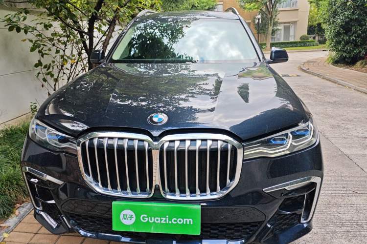 Used BMW X7 2019 xDrive40i Luxury M Sport Package Front