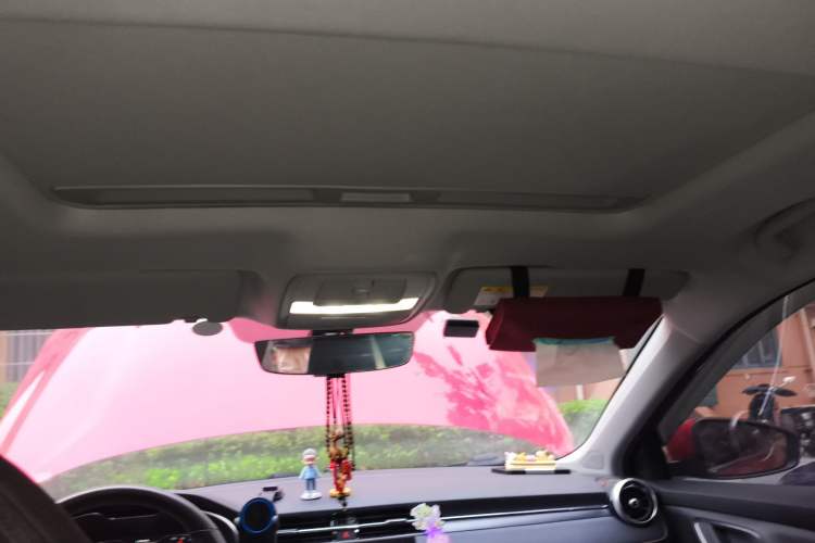 Used MG 6 New Energy 2020 1.5T Hybrid Leading Luxury Edition Headliner