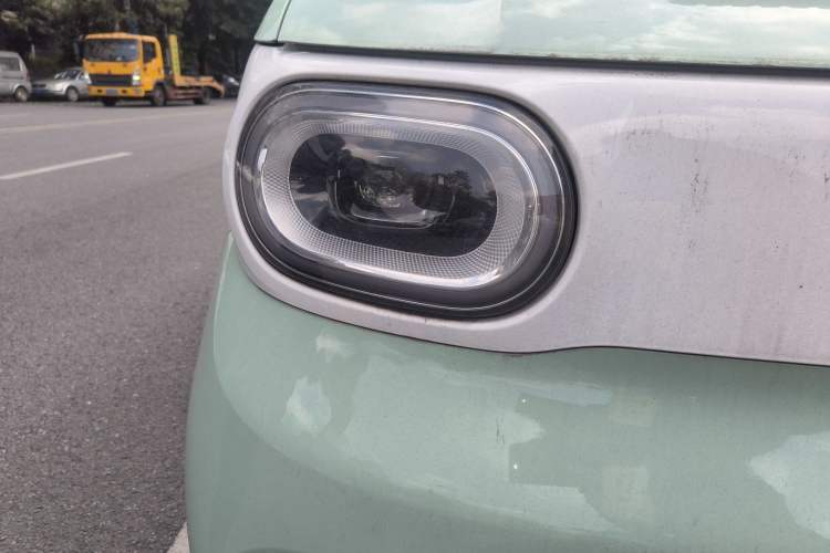 Used Wuling Hongguang MINIEV 2024 3rd Generation 215km Advanced Version