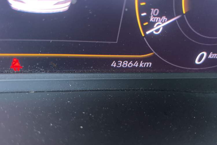 Used Volkswagen Teramont X 2020 Facelifted 330TSI Two-Wheel-Drive Luxury Edition Odometer Close Up