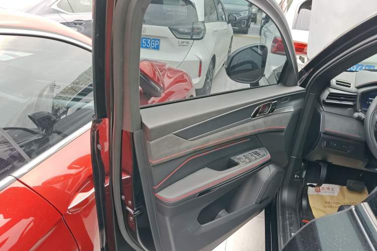 Used Lynk & Co 05 2020 2.0TD Four-Wheel Drive HypeHalo