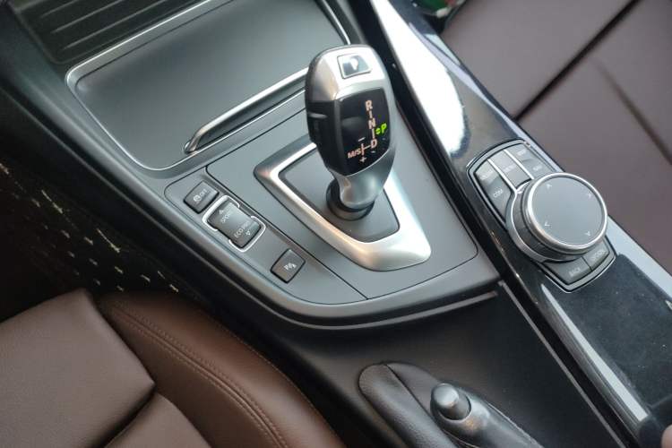 Used BMW 3 Series 2019 320Li Fashion Model