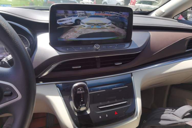 Used Buick GL8 2023 Land Executive Class Smart Enjoyment Model