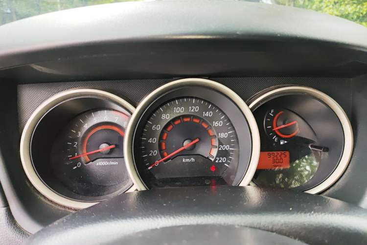 Used Nissan Sylphy 2019 Classic 1.6XE+ CVT Smart Connect Luxury Edition Instrument Cluster