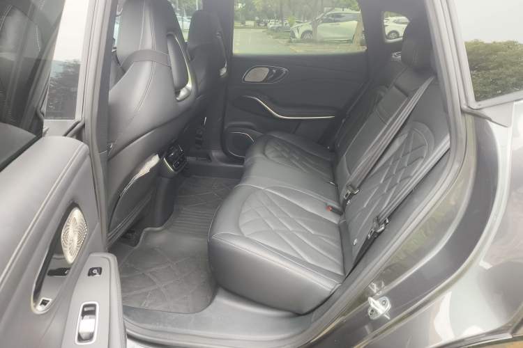 Used Rising R7 2024 Advanced Edition
