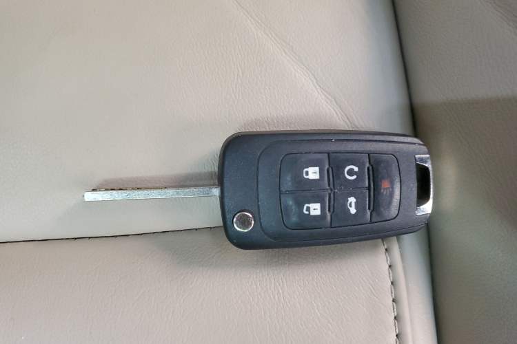 Used Buick LaCrosse 2013 2.4L SIDI Leading Comfort Version
