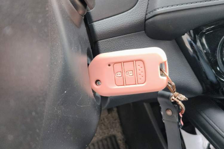 Used Honda Vezel 2020 1.5L CVT Pioneer Edition