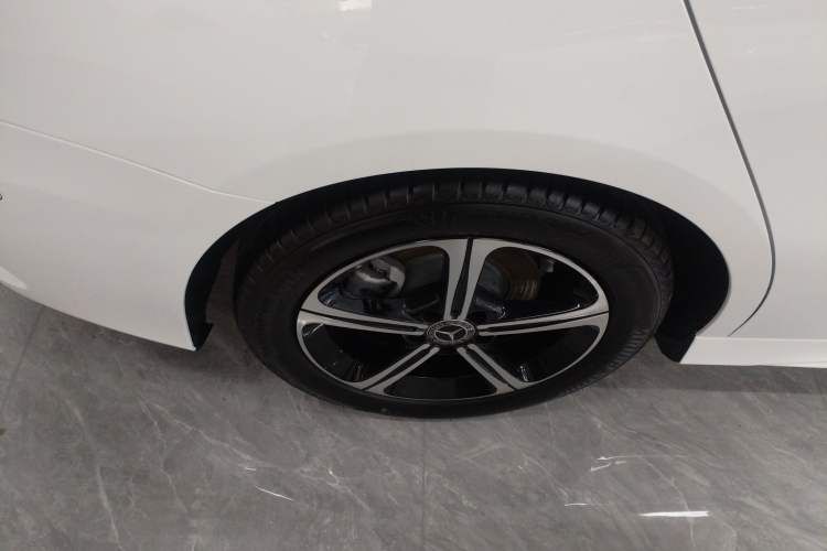 Used Mercedes-Benz A-Class 2025 A 200 L Fashion Model Exterior 5