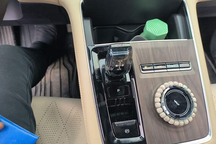 Used Geely Auto Monjaro L 2025 Dongfang Yao 2.0TD Automatic Lanxing Edition