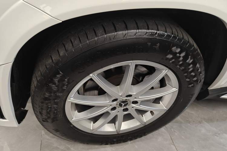 Used Mercedes-Benz GLE 2020 Restyled GLE 350 4MATIC Fashion Edition Exterior 4