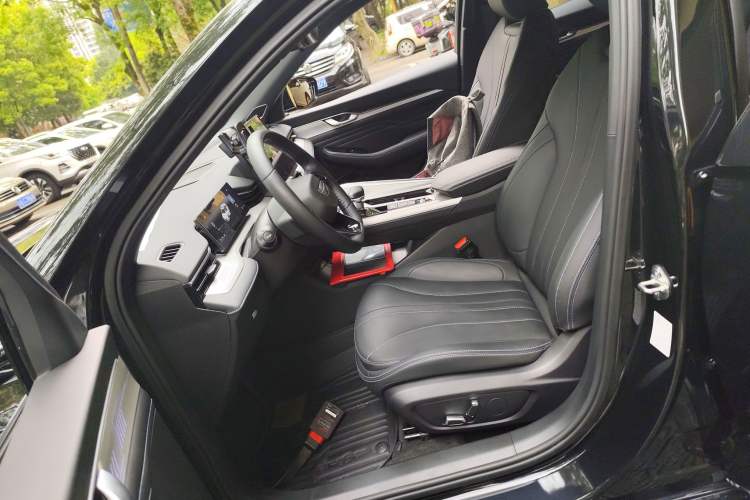 Used Geely Auto Preface 2025 Dongfang Yao 1.5TD Kunlun Edition
