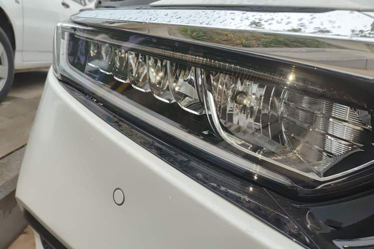 Used Honda Accord 2018 260TURBO Luxury Edition China V Emission Standard Right Front Headlight