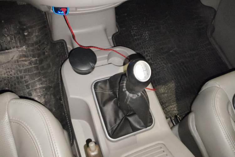 Used FORTHING Lingzhi 2016 M3 1.6L 7-Seater Luxury Model China V Standard
