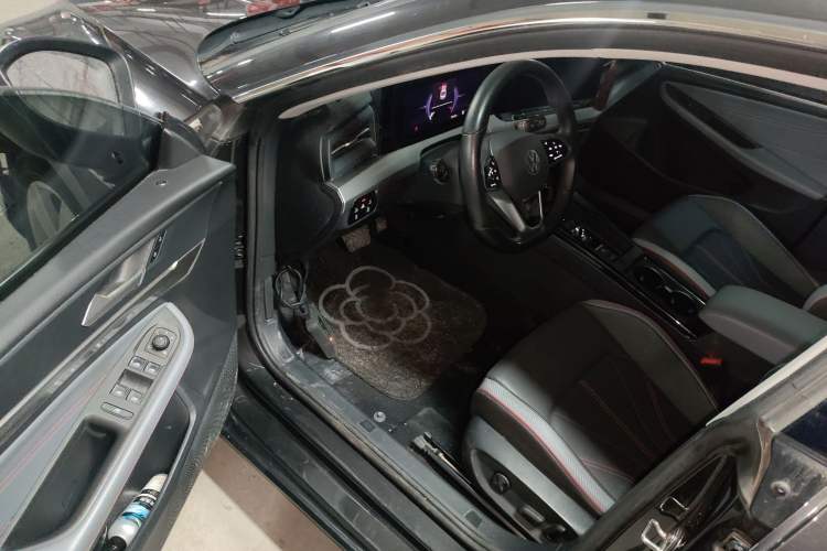 Used Volkswagen Lamando 2022 Lingdu L 280TSI DSG Spicy Edition
