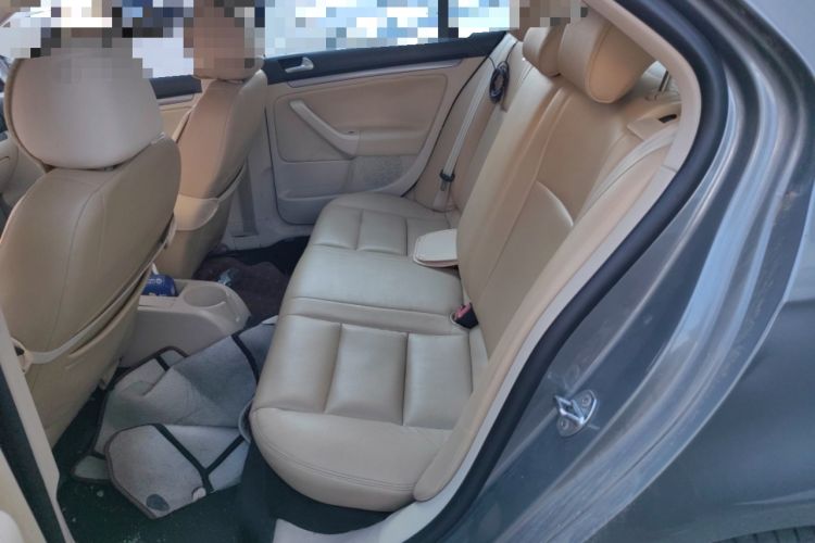 Used Volkswagen Sagitar 2011 1.6L Automatic Comfort Edition Left Rear Seat