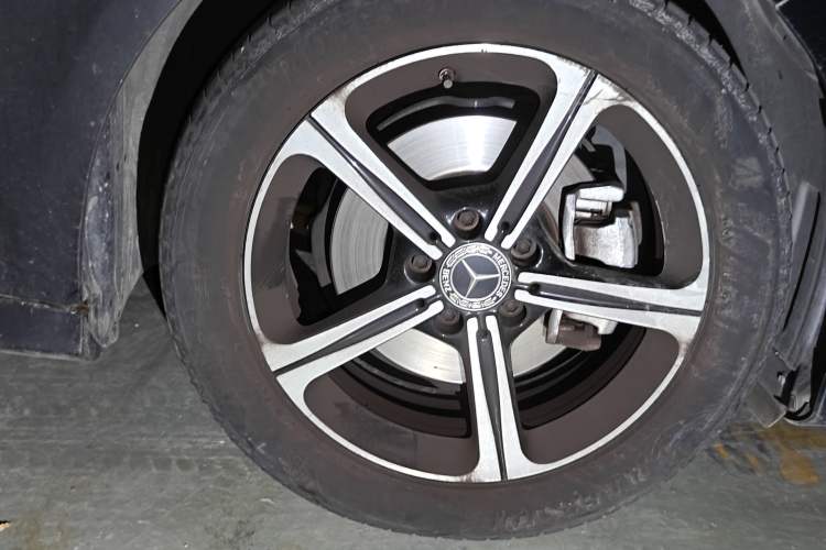 Used Mercedes-Benz A-Class 2022 Revised Version A 200 L Sport Sedan Fashionable Style