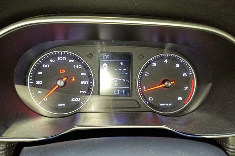 Used Roewe RX3 2018 1.6L Manual Flagship Edition
