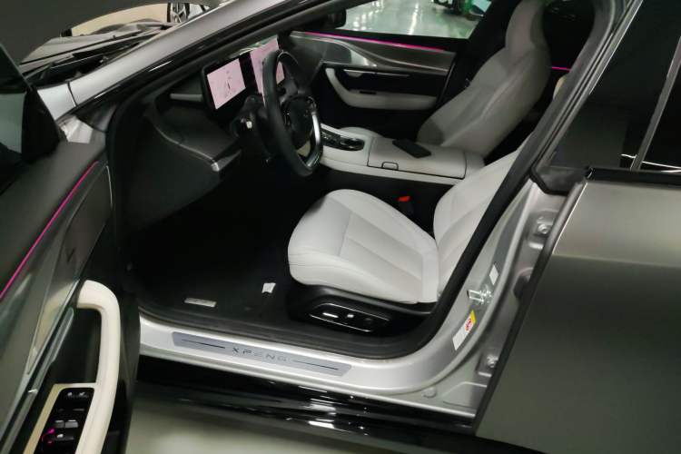 Used XPeng P7 2023 P7i 610 Max Performance Edition Driver Seat