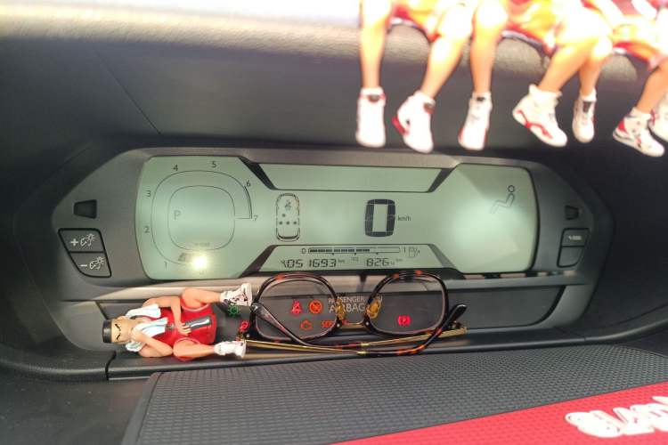 Used Citroen C4 Picasso 2015 1.6T Luxury 5-Seat Model