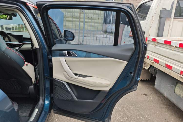 Used Lynk & Co 06 2020 1.5T YAO Halo
