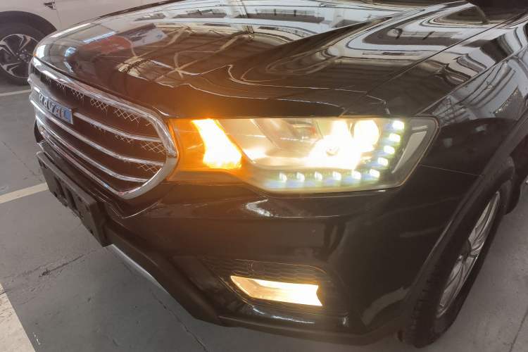 Used Haval H6 Coupe 2016 Blue Label 1.5T Manual Two-Wheel Drive Urban Model