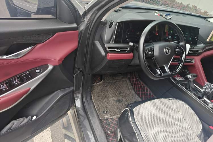 Used CHANGAN CS75 PLUS 2021 1.5T Automatic Luxury Version
