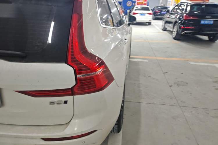 Used Volvo XC60 2024 B5 4x4 Smart Luxury Edition
