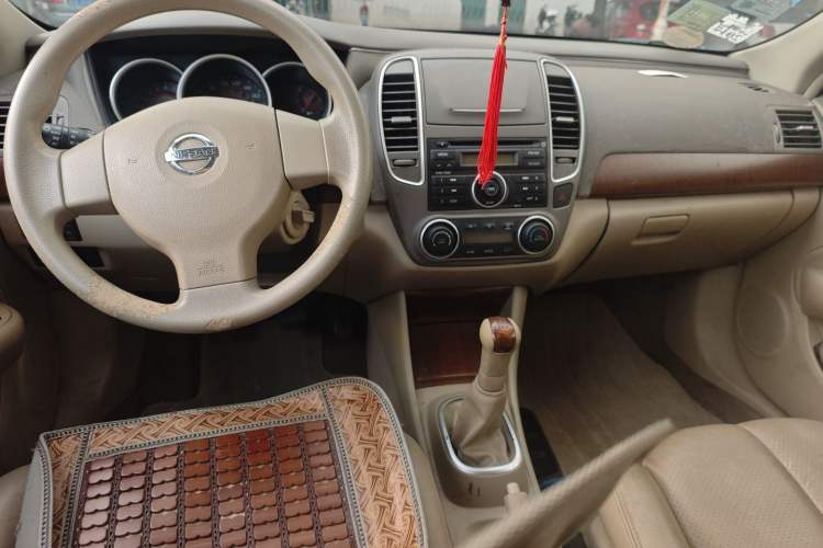 Used Nissan Sylphy 2009 1.6 XL Manual Luxury Sunroof Edition
