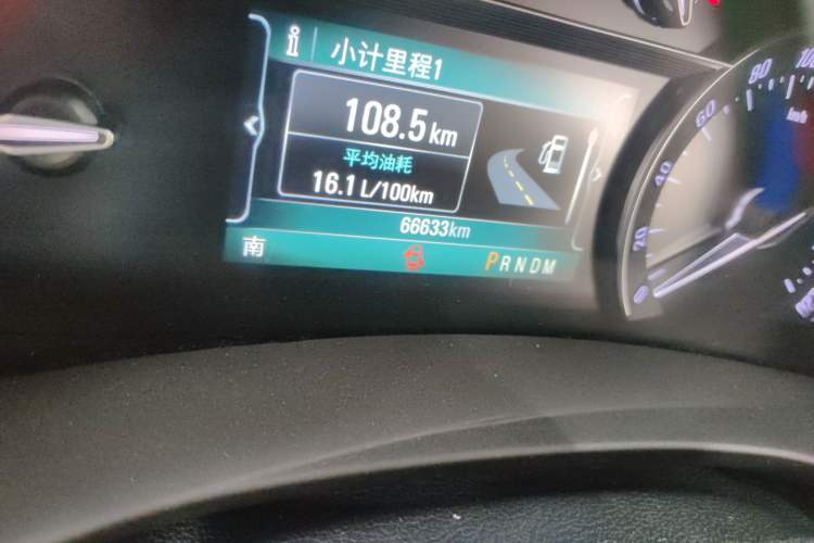 Used Buick GL8 2017 ES 28T Flagship Model China V Standard Odometer Close Up