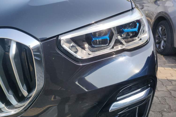 Used BMW X5 2022 xDrive 40Li Luxury Edition M Sport Package