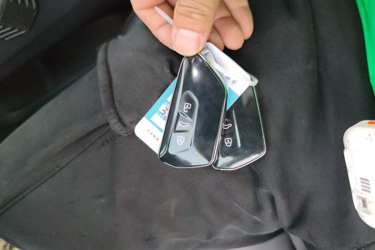 Used Volkswagen ID.7 VIZZION 2024 AIR model
