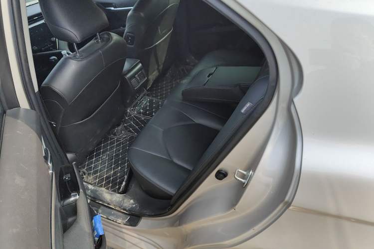 Used Toyota Camry 2019 2.0G Luxury Edition China V Standard
