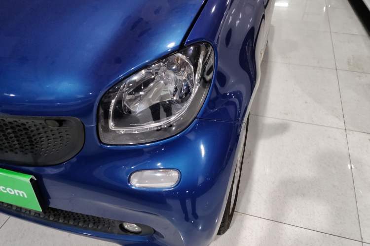 Used smart fortwo 2018 1.0L 52kW Hardtop Dynamic Version China V