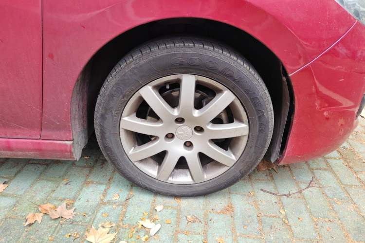 Used Peugeot 308 2013 1.6L Manual YouShang Model Right Front Wheel Hub