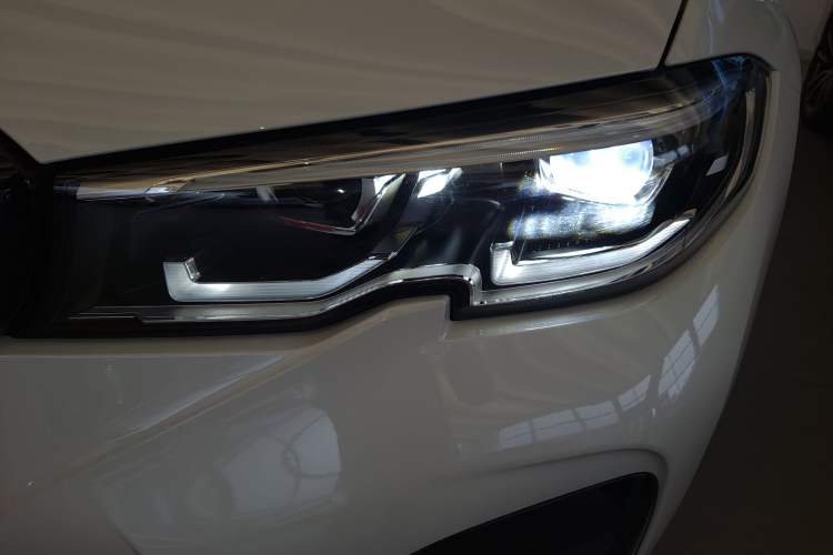 Used BMW 3 Series 2022 Restyled 325Li M Sport Night Edition Package
