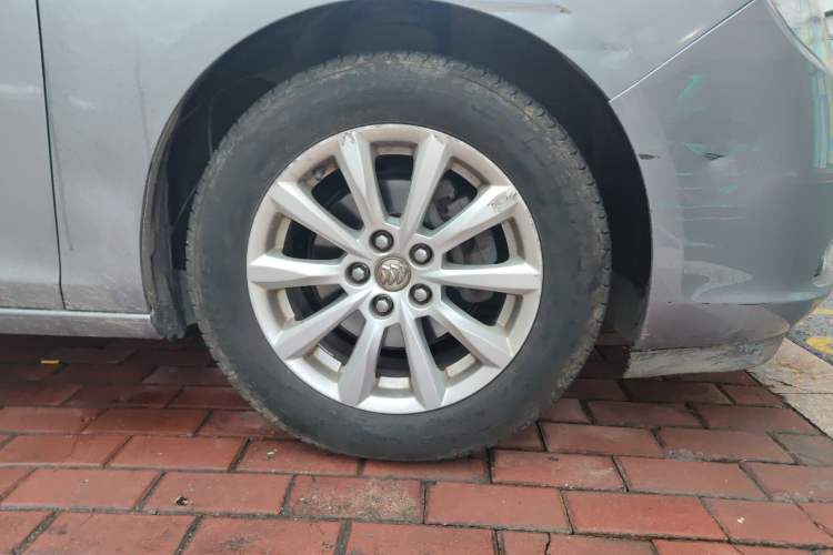 Used Buick GT 2010 GT 1.6L Manual Entry-Level Model
