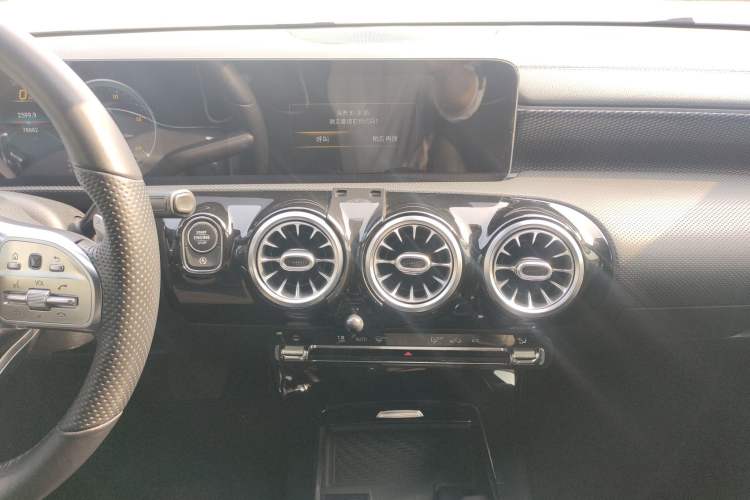 Used Mercedes-Benz A-Class 2019 Restyled A 200 L Sport Sedan Audio And AC Panel