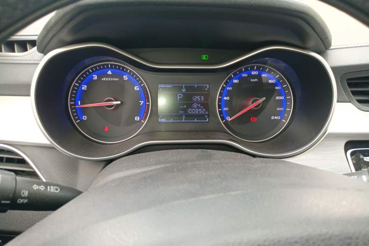 Used Geely Auto Vision 2019 Upgraded Model 1.5L CVT Luxury Version China VI Standard