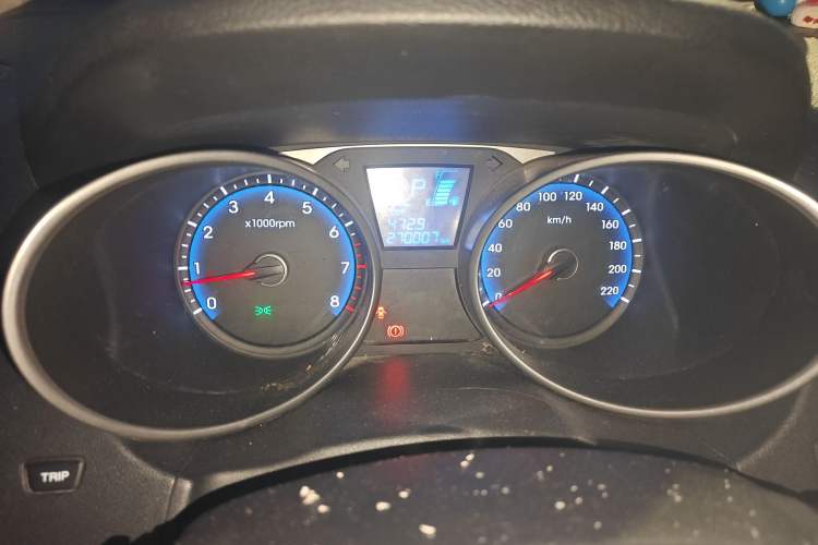 Used Hyundai ix35 2013 2.0L Automatic Two-Wheel Drive Smart GLS China IV Standard