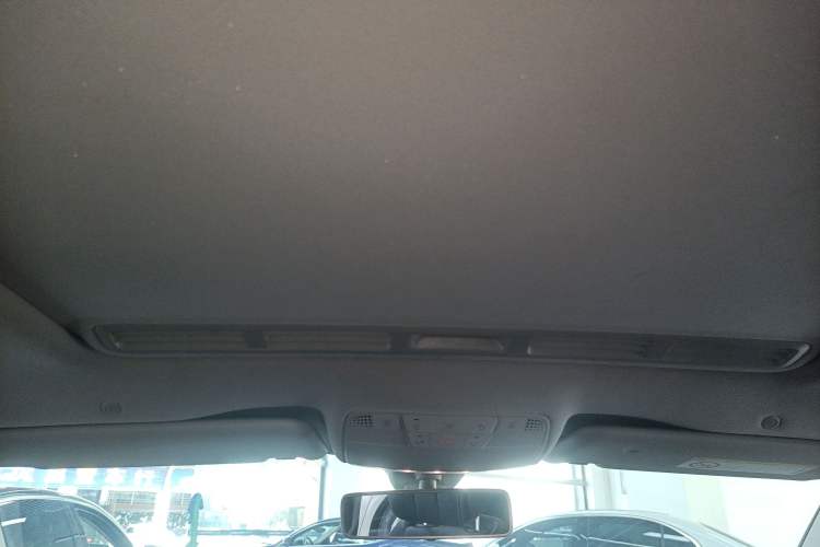 Used Mercedes-Benz E-Class 2018 Facelift E 200 L Sport Edition
