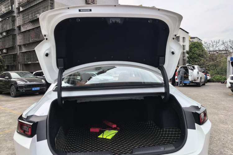 Used Changan Eado PHEV 2025 Smart New Blue Whale 145KM Battleship Edition
