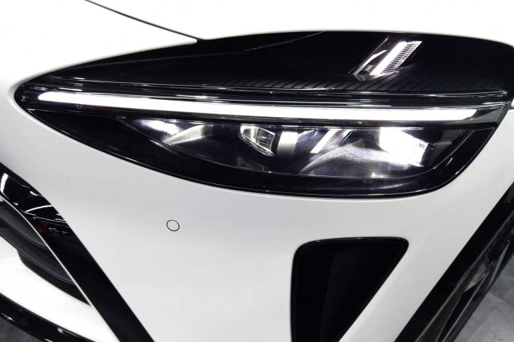 Used Xiaomi Auto YU7 2025 Ultra-Long Range High-Performance All-Wheel-Drive Max Edition
