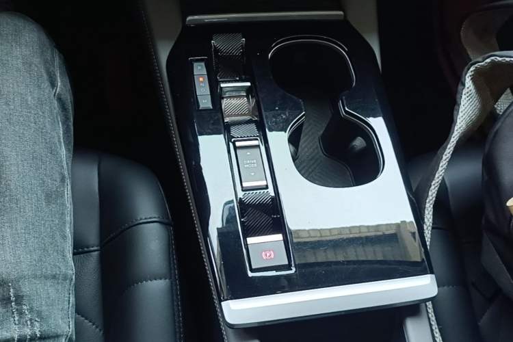 Used Citroen C5 X 2021 1.6T FM Version
