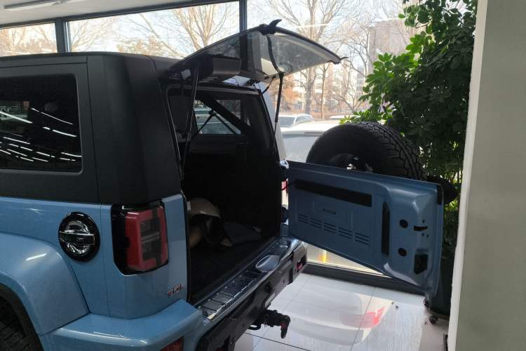 Used BAIC Off-Road BJ40 2024 2.0D Blade Hero Glory Edition