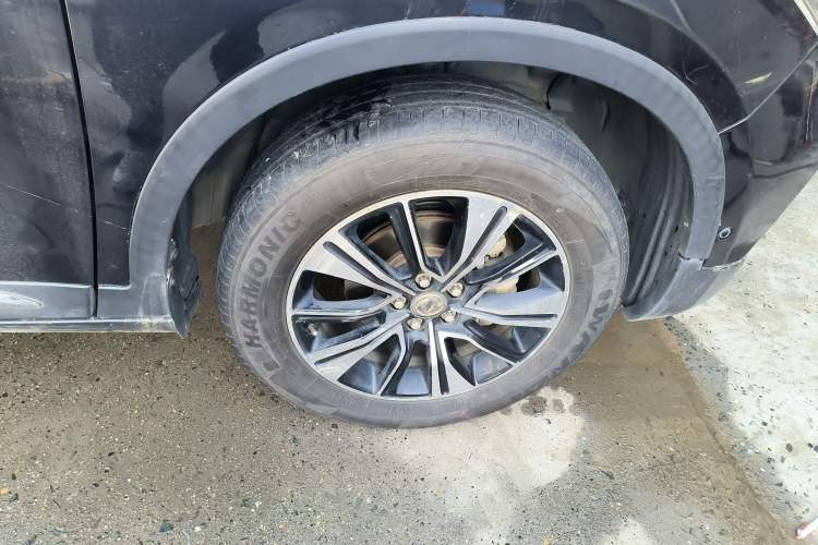 Used Dongfeng Aeolus AX7 2018 Classic 1.6T Automatic Prestige Model
